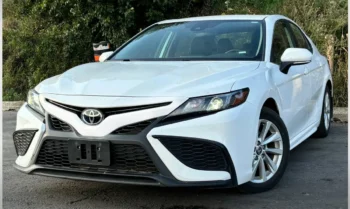2022﻿ ﻿Toyota﻿ ﻿Camry﻿ ﻿SE﻿
