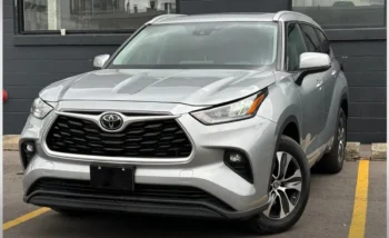 2022﻿ ﻿Toyota﻿ ﻿Highlander﻿ ﻿XLE AWD