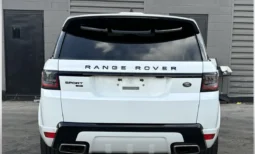 
										2021﻿ ﻿Land Rover﻿ ﻿Range Rover Sport﻿ ﻿P400 HST full									
