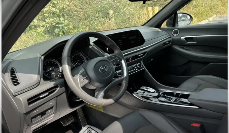 
								2023﻿ ﻿Hyundai﻿ ﻿Sonata﻿ ﻿Sport full									