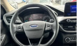 2020 Ford Escape SEL w/ Nav full