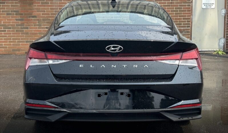 2023 Hyundai Elantra Preferred full