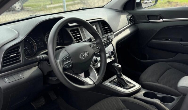 2020 Hyundai Elantra Essential full