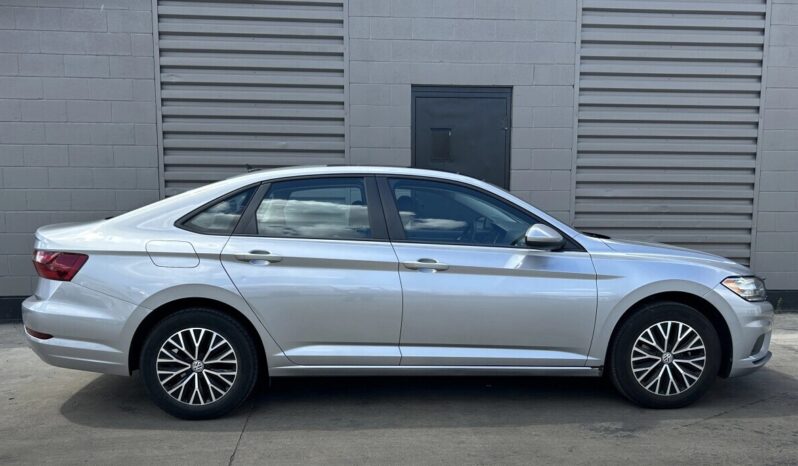 2021 Volkswagen Jetta Highline full