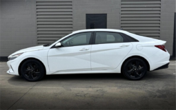 2023 Hyundai Elantra Preferred full