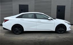 2023 Hyundai Elantra Preferred full