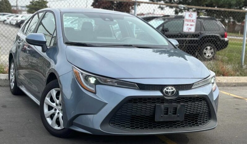 2022 Toyota Corolla LE full