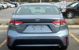 2022 Toyota Corolla LE full