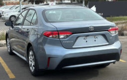 2022 Toyota Corolla LE full