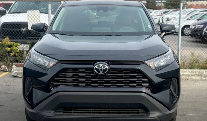 2022 Toyota RAV4 LE AWD full