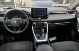 2022 Toyota RAV4 LE AWD full